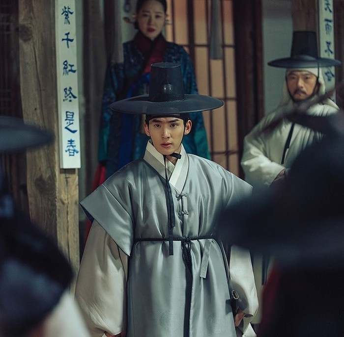 Serial Netflix ini menjadi comeback perdana Jung Ga Ram di tahun 2025 yang menampilkan sisi barunya dengan peran menantang dan penuh intrik di dunia asosiasi pedagang, Beauties./ Foto: instagram.com/netflixkr