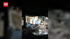 VIDEO: Ratusan Rumah Warga Rusak Usai Gempa M 6,3 di Bengkulu