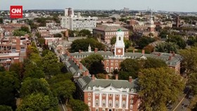 VIDEO: Trump Resmi Larang Mahasiswa Asing Sekolah di Harvard
