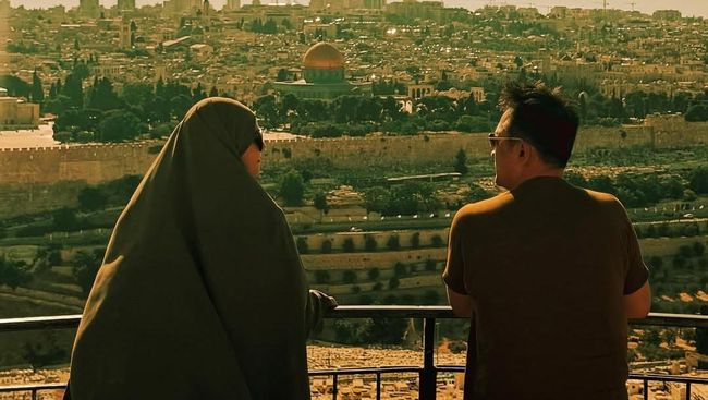 Lewati Perbatasan Israel, 7 Potret Perjuangan Zaskia Adya Mecca dan Hanung ke Masjidil Aqsa