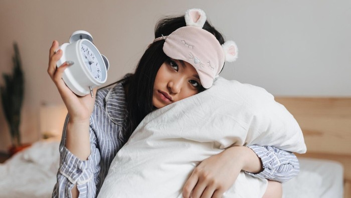 img-title Setelah Long Weekend, Ini 5 Cara Agar Bisa Kembali Bangun Pagi Tanpa Drama Snooze 7 Kali