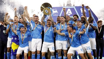 Liputan Olahraga CNN Sport : Napoli Berpesta Juara Liga Italia