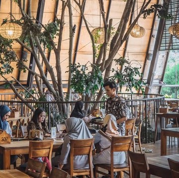 img-title Top 5 List: Rekomendasi Restoran Keluarga di Jabodetabek untuk Long Weekend