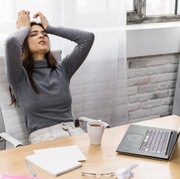 6 Cara Tetap Produktif di Tempat Kerja Meski Suasana Hati Tak Mendukung, Wajib Tahu!