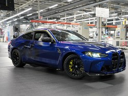 Cara BMW Rayakan Ultah Rossi: Bikin M4 CS Edition VR46