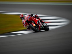 MotoGP Inggris 2025: Giliran Bagnaia Jatuh di Tikungan 7