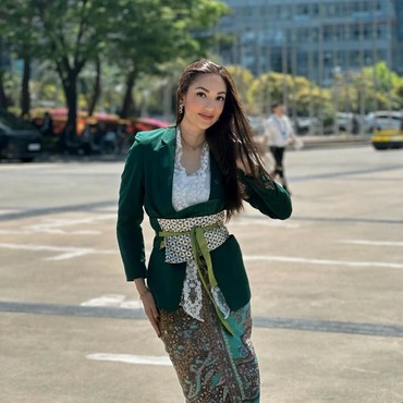 Profesi Ghina Raihanah Adik Tsania Marwa Calon Mantu Najwa Shihab