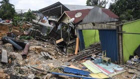 FOTO: 21 Rumah Terdampak Jalan Amblas di Poros Samarinda-Balikpapan