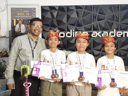 Bikin Tongkat Pintar, Tim Blind Heroes Asal Bali Raih Penghargaan di Qatar