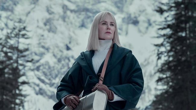 Nicole Kidman Menyesal Usai Meluruskan Rambut Keriting Alaminya
