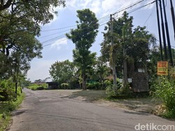 Dijaga Polisi Semalaman, Begini Suasana Omah PSS Usai Degradasi