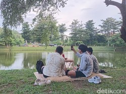 Piknik Murah Sambil Menikmati Danau Hidden Gem di Taman Pecatu Resort