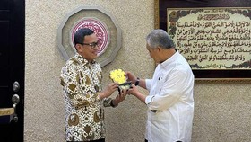 Menteri P2MI Minta Malaysia Tambah Kuota PMI Terampil: Kami Dorong MoU