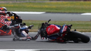 Kabar Sport CNN Terbaru : Aleix Espargaro Serang Balik Morbidelli: Saya Sengaja Menabrakmu