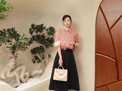 5 Outfit Padu Padan Rok ala Kim Dami, Bintang Drama Korea Nine Puzzles