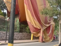 Balon Udara Jatuh di Situs Arkeologi Populer Meksiko, 12 Turis Terluka