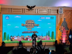 1 Bahasa Daerah Punah Tiap 2 Minggu, Menteri Muti: Ada Anggapan Simbol Keterbelakangan