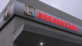 Penjualan Merosot Jadi Alasan Mitra Tutup Dealer, Honda?