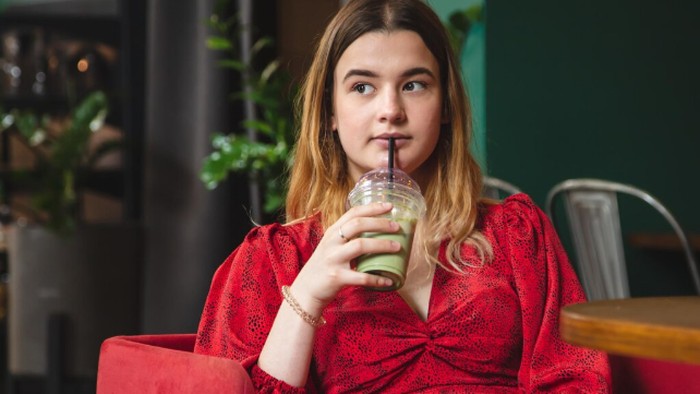 4 Tanda Kamu Kebanyakan Minum Matcha yang Jarang Disadari, Bisa Bahaya Bagi Tubuh!