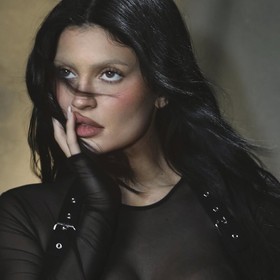 Kylie Jenner Siap Rilis Koleksi Kolaborasi dengan Desainer Hits Favorit Seleb