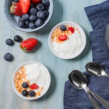 Serupa Tapi Tak Sama, Ini Perbedaan Greek Yogurt dan Greek Yogurt Style!