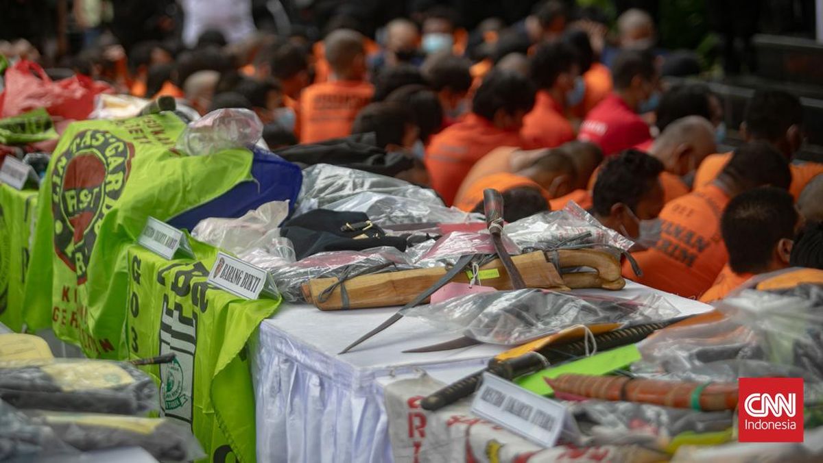 Pemprov DKI Gandeng Polisi Berantas Premanisme Berkedok Ormas