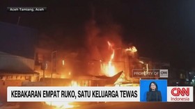 VIDEO: Kebakaran Empat Ruko, Satu Keluarga Tewas
