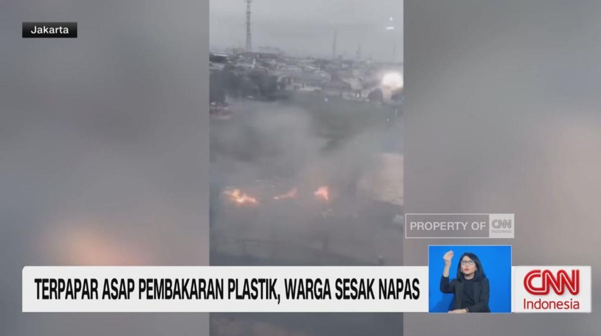 Napas Warga Tersengal: Asap Pembakaran Plastik Mengintai!
