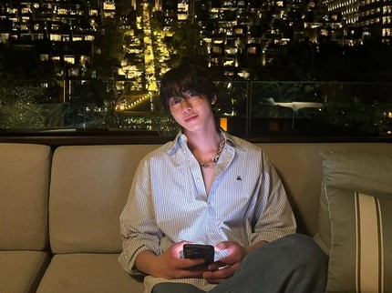 Ahn Hyo Seop Bintang Drakor Business Proposal Liburan di Bali, Ini 5 Potretnya