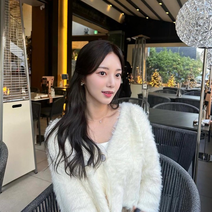 <p>Han So Eun sebelumnya dikenal lewat drama Korea <em>18 Again </em>dan<em> Idol: The Coup</em>. (Foto: Instagram @soeunyya)</p>