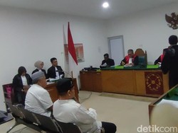 2 Pemalsu Surat Tanah Jalan Tol Betung-Tempino Jambi Jalani Sidang Dakwaan