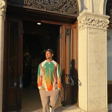 Sempat Nganggur, 7 Potret Terbaru Irfan Bachdim Kini Tak Lagi Jadi Pesepak Bola