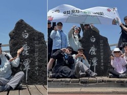 Park Shin Hye Taklukkan Puncak Gunung Tertinggi di Korea Selatan