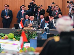 Prabowo Dorong Industri Halal-Proteksi Pekerja Migran di KTT ASEAN GCC