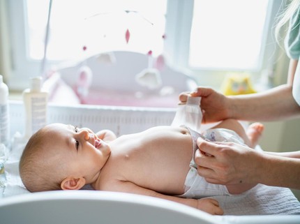 Popok Bayi: Panduan Memilih, Jenis, Aturan Mengganti dan Rekomendasi Terbaik