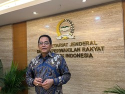 Timwas Haji DPR Bertolak ke Arab Saudi, Pantau Pelayanan di Tanah Suci