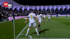 VIDEO: Ronaldo Cetak Gol di Laga Perpisahan Al Nassr