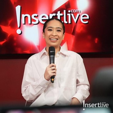 Potret Penyanyi Malaysia Ara Johari Perdana ke Indonesia