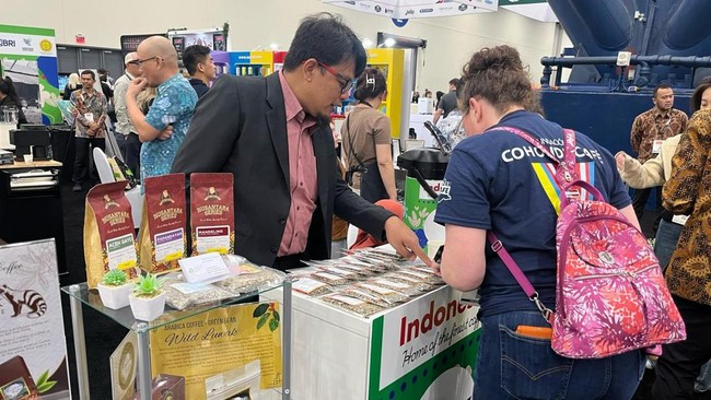 BNI berkomitmen mendukung UMKM dengan inovasi digital dan pembiayaan, salah satunya melalui platform Xpora, BNI membantu UMKM bersaing di pasar global.