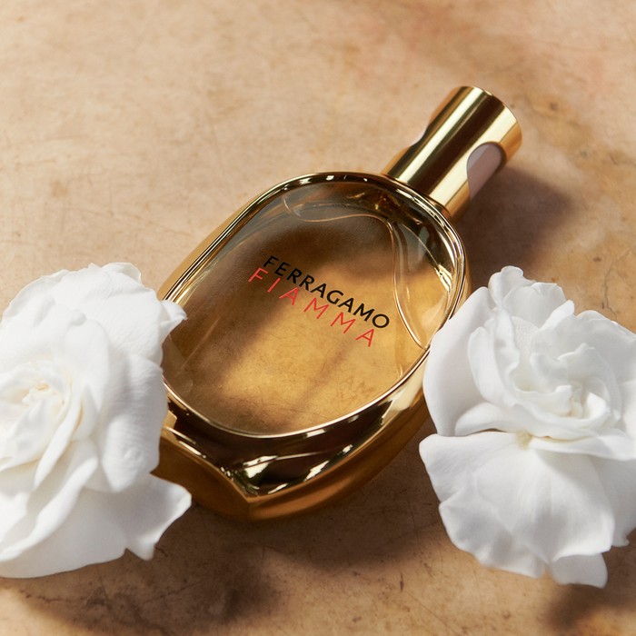 Ferragamo Luncurkan Parfum Teranyar 'Fiamma', Aroma Floral Segar Pancarkan Energi Feminin Penuh Percaya Diri