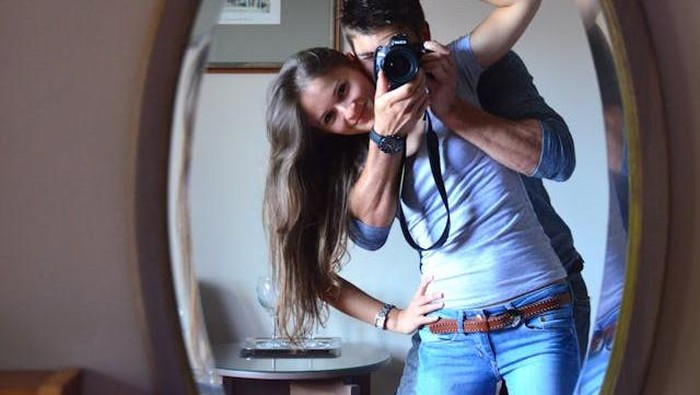 img-title 4 Zodiak yang Cocok Menjalin Hubungan dengan Cancer, Bakal Jadi Pasangan Romantis!