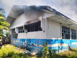 Laboratorium SMPN 7 Sinjai Kebakaran Saat Jam Pelajaran, Siswa Berhamburan