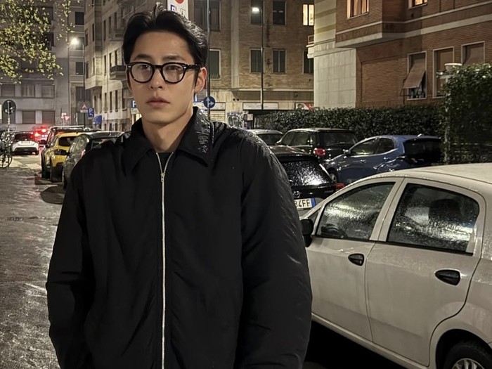 Lee Jae Wook mengaku ia mendapatkan banyak pengalaman dari pekerjaan part timenya, mulai di tempat cuci mobil, hingga membantu membuat banchan./ foto: instagram.com/jxxvvxxk