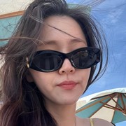 Kim Ji Eun Habiskan Waktu Liburan di Bali, Pesona Cerahnya Menyatu dengan Alam!