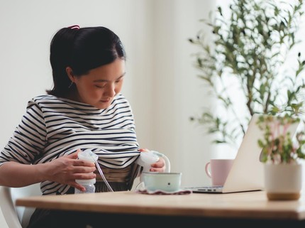 Menguak Sejarah Singkat Hadirnya Ruang Menyusui di Kantor