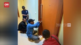 VIDEO:Dugaan Korupsi Pengadaan Chromebook, Kejagung Geledah Apartemen