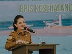 Gubernur Maluku Utara Sherly Tjoanda Sambil Menyelam Promosi Wisata