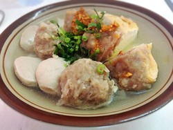 Ini 5 Bakso Babi Populer di Jakarta yang Banyak Penggemarnya