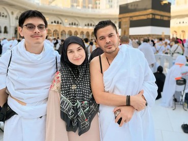 img-title Permohonan Doa Irish Bella hingga Ananda Omesh Jelang Wukuf di Arafah