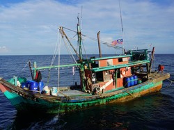 Tangkap Ikan Secara Ilegal di Selat Malaka, 2 Kapal Malaysia Ditangkap